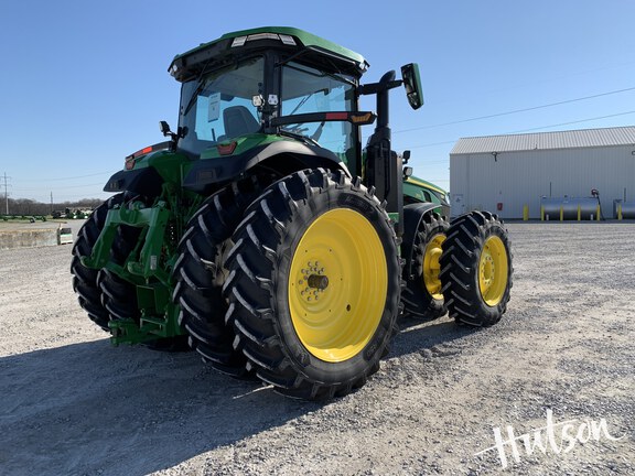 Photo of 2024 John Deere 8R 250