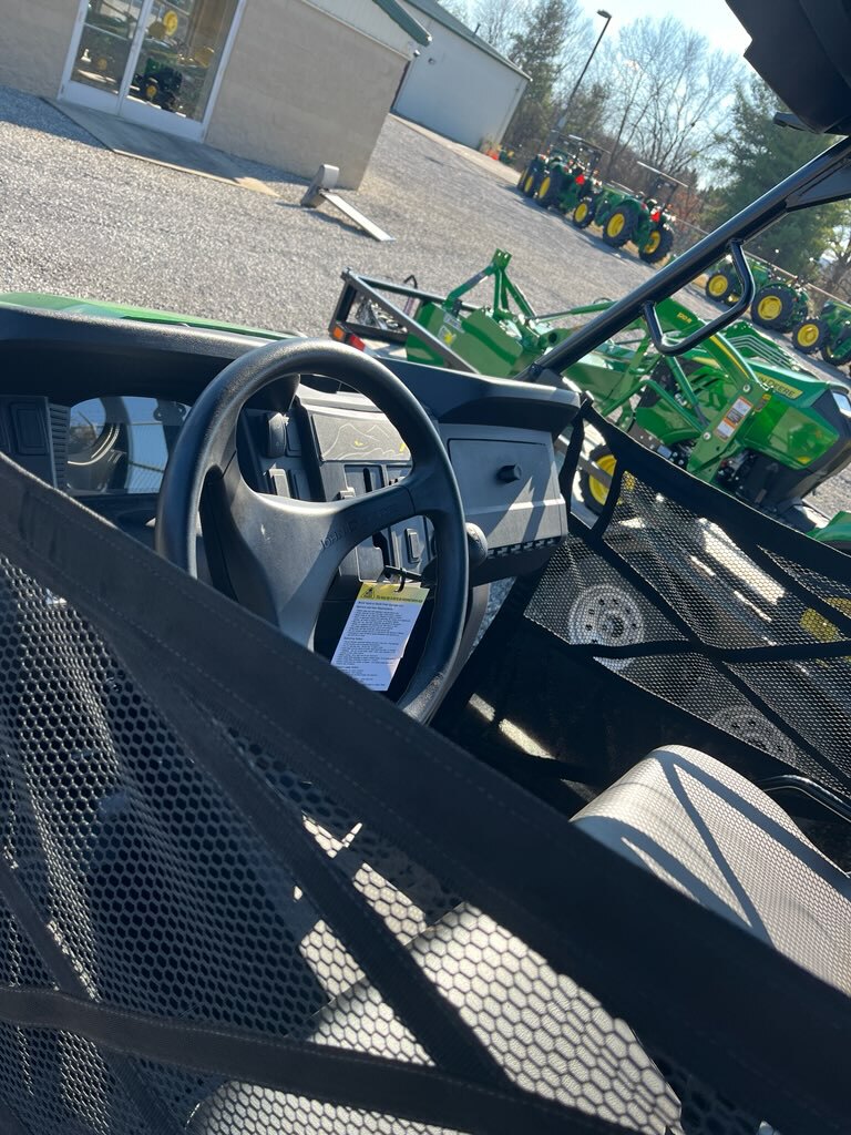 2025 John Deere 590M Image 3