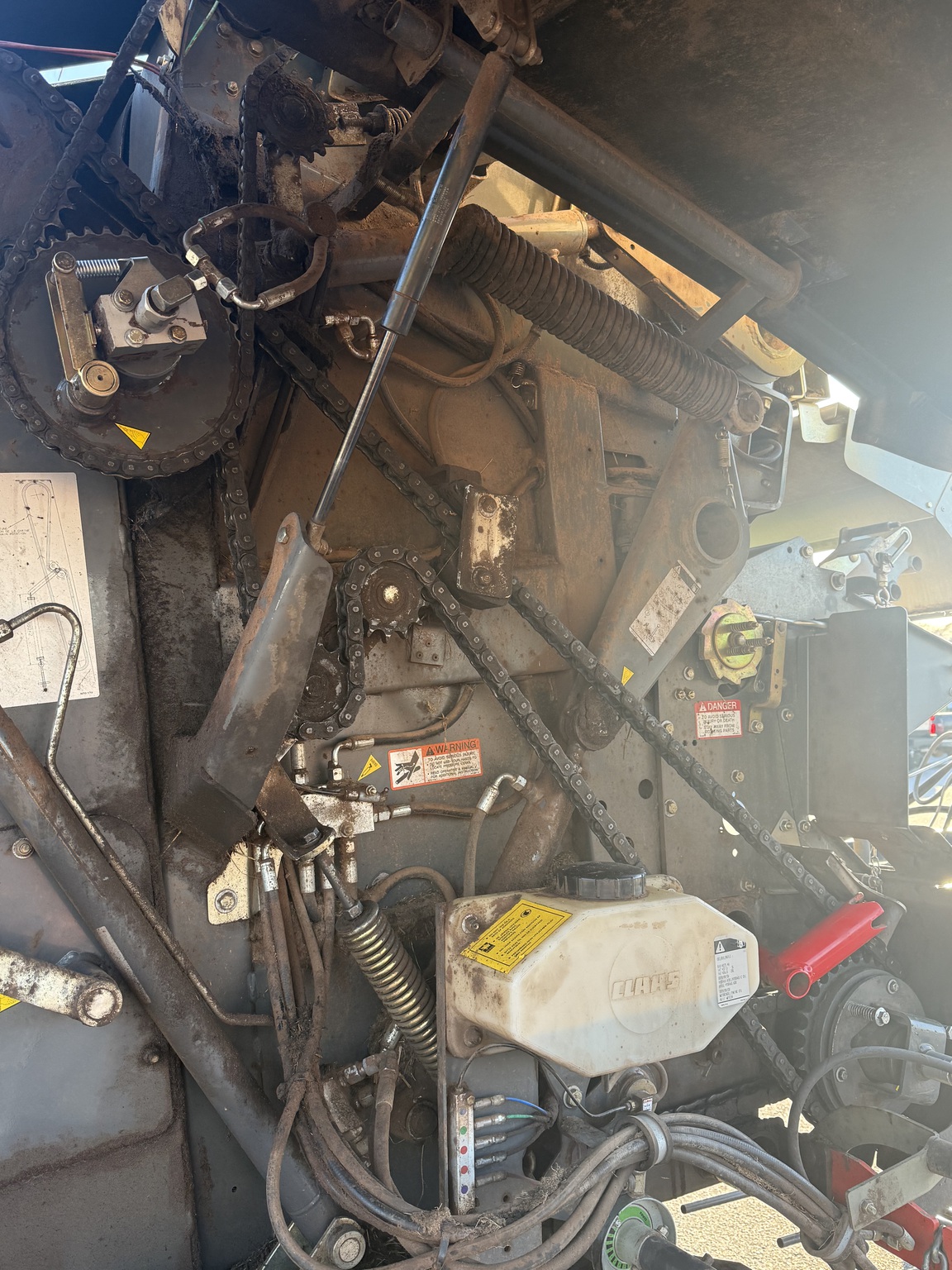 2015 Claas 360 Image 13