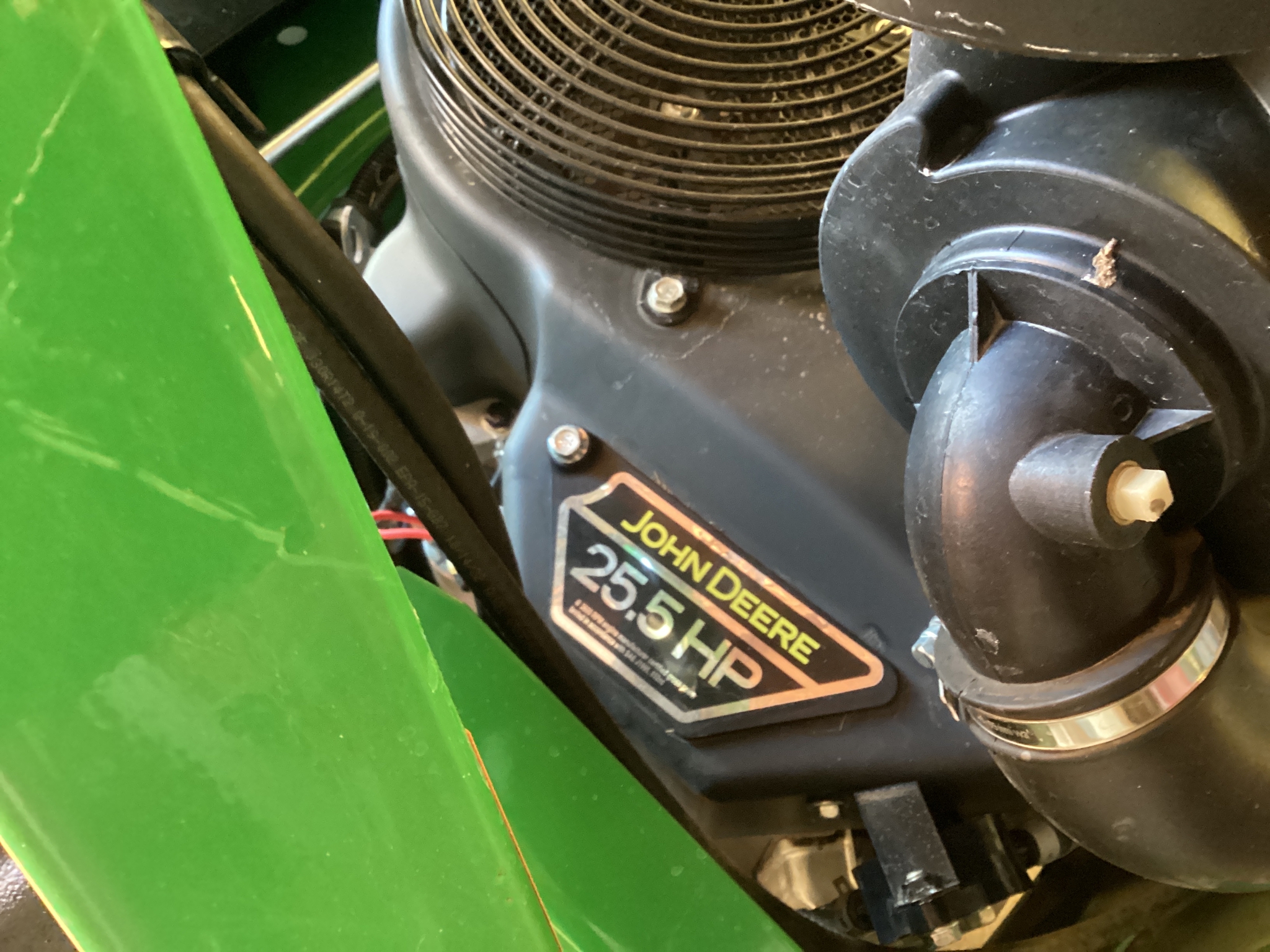 2023 John Deere Z930M Image 4