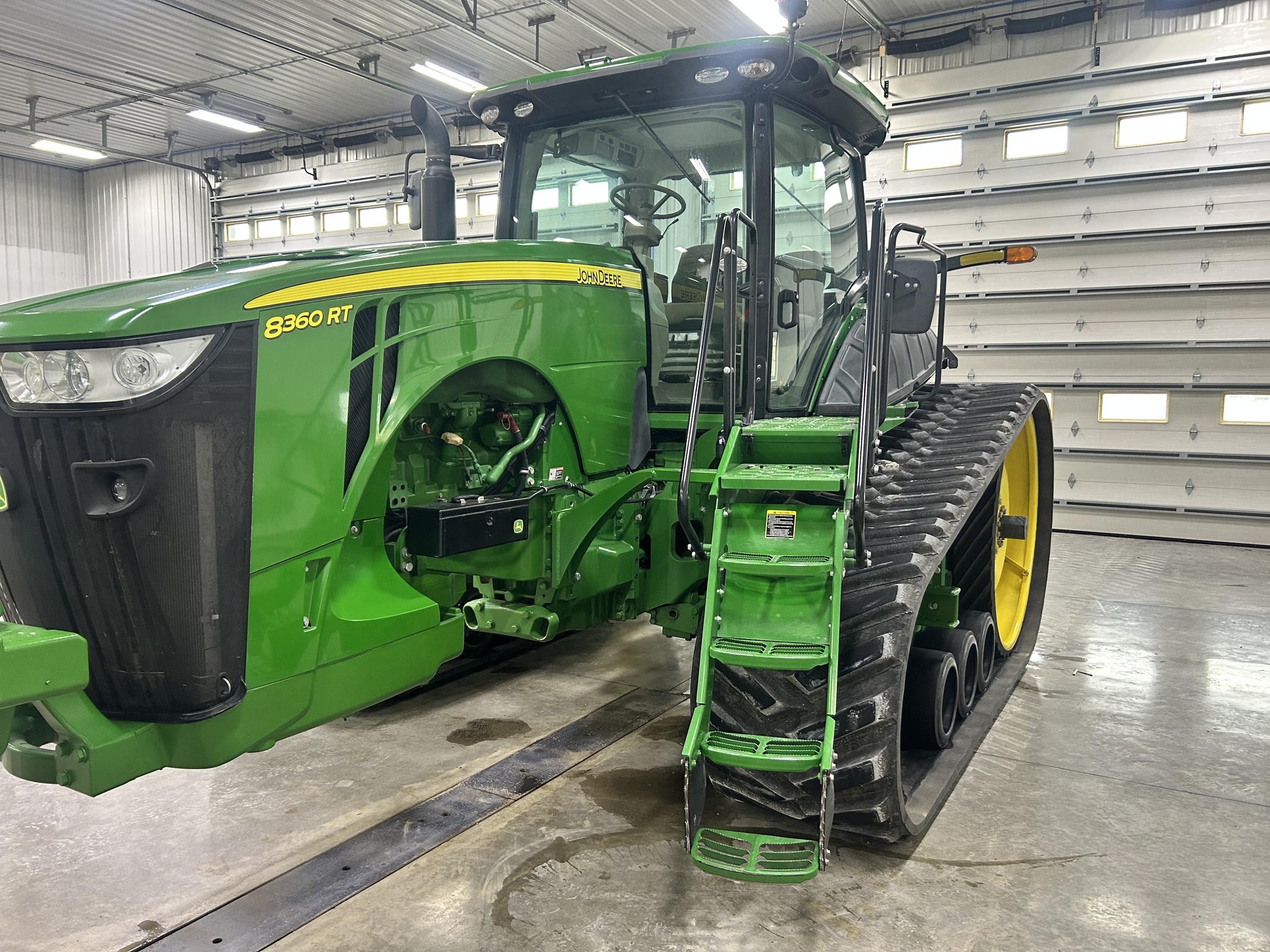 2013 John Deere 8360RT Image 2