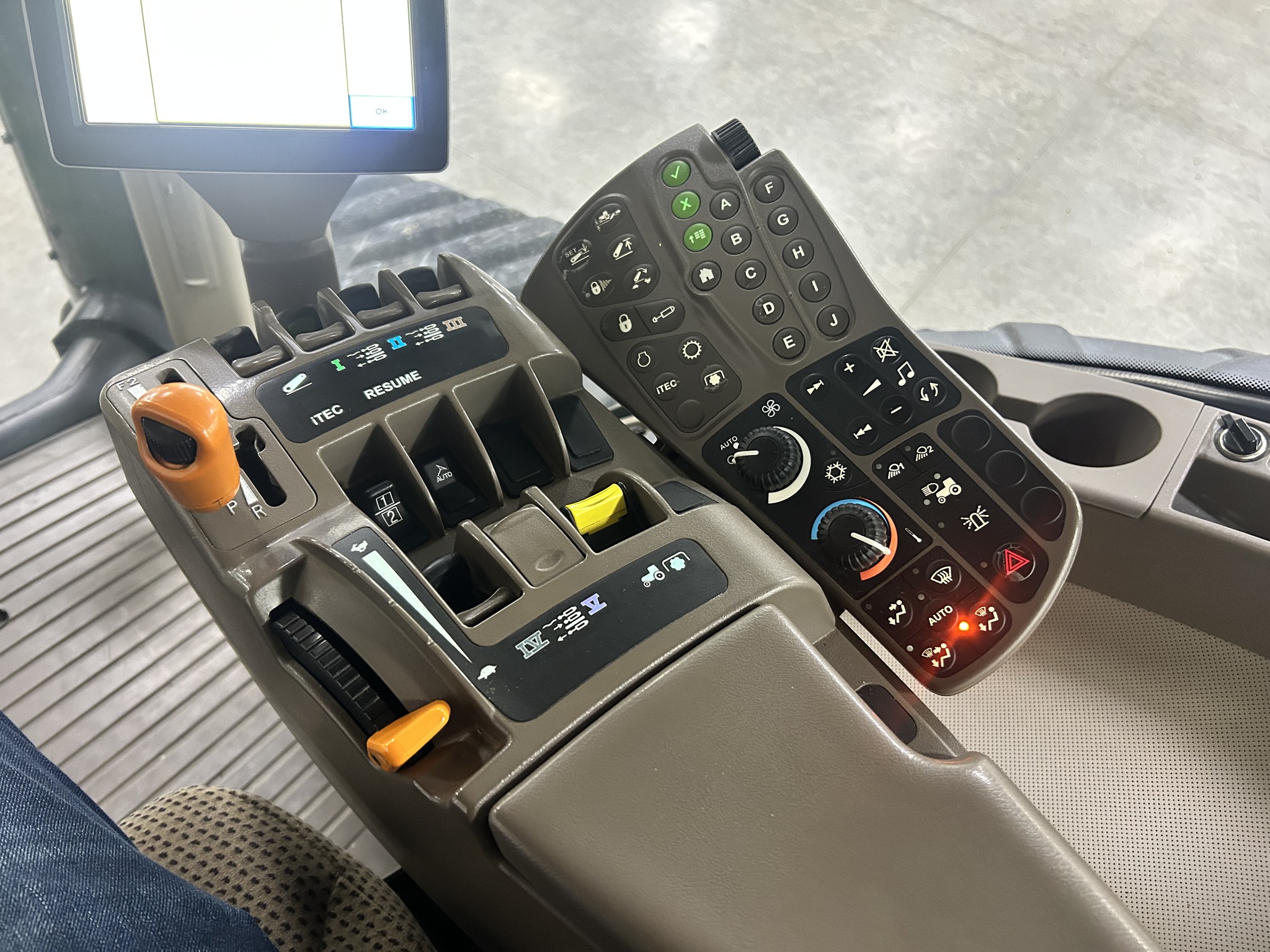 2013 John Deere 8360RT Image 13