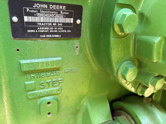 2025 John Deere 8R 340 - Photo19