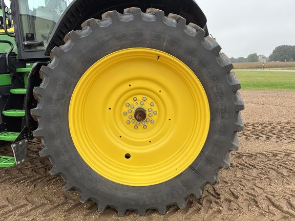 2025 John Deere 8R 340 - Photo22