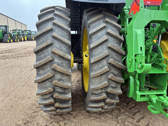 2025 John Deere 8R 340 - Photo25