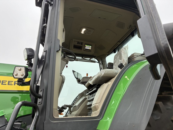 2025 John Deere 8R 340 - Photo36