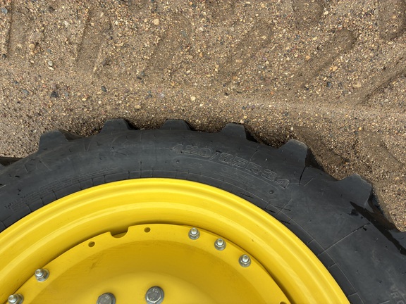 2025 John Deere 8R 340 - Photo14