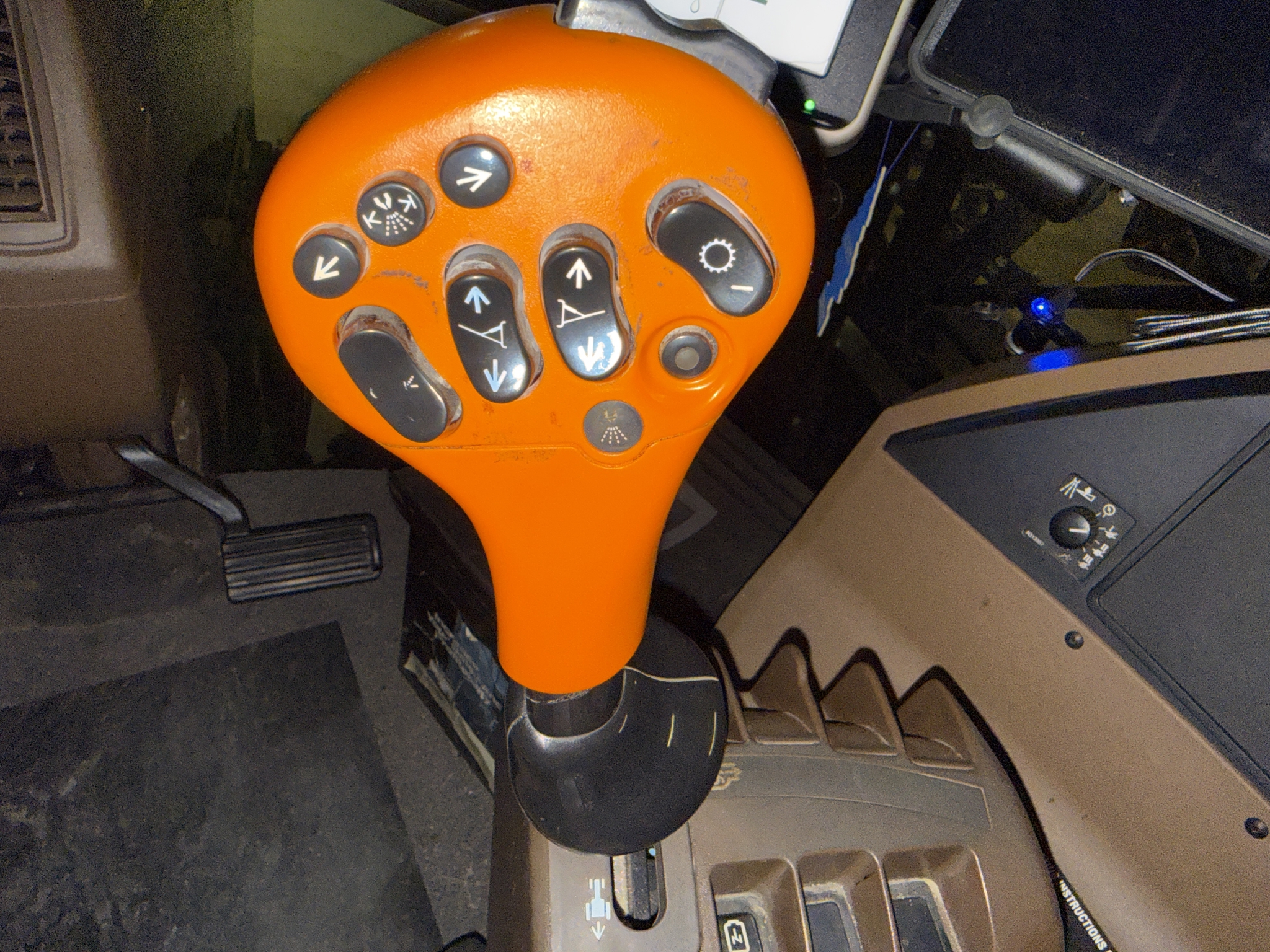 2013 John Deere 4940 Image 79