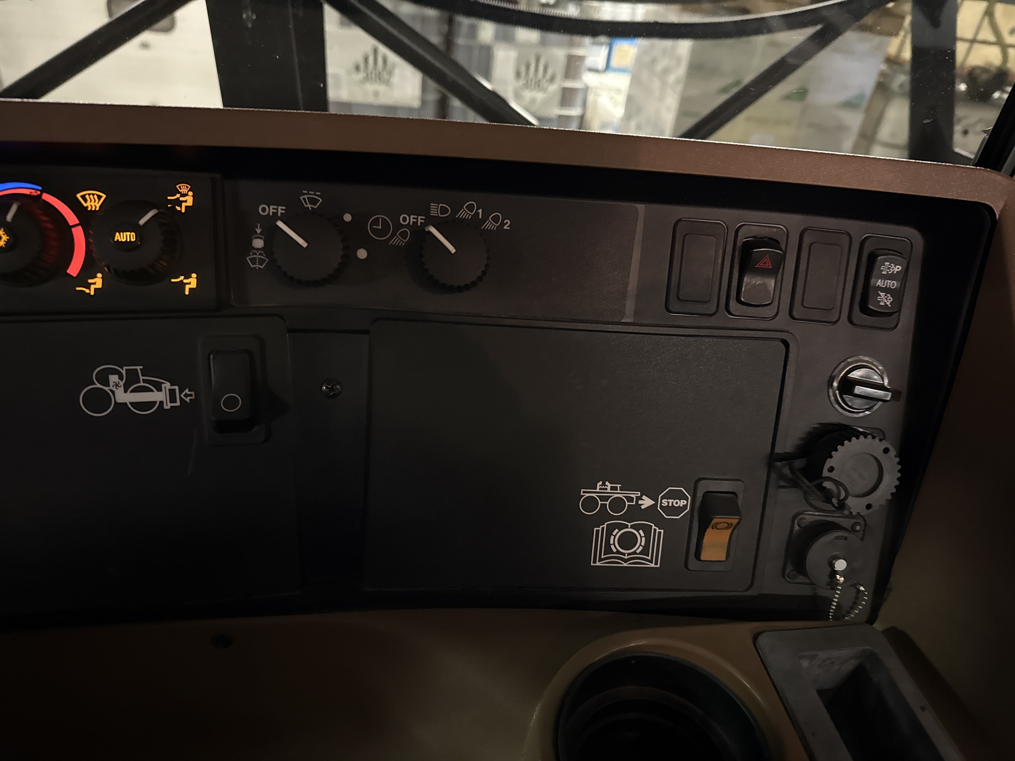 2013 John Deere 4940 Image 82