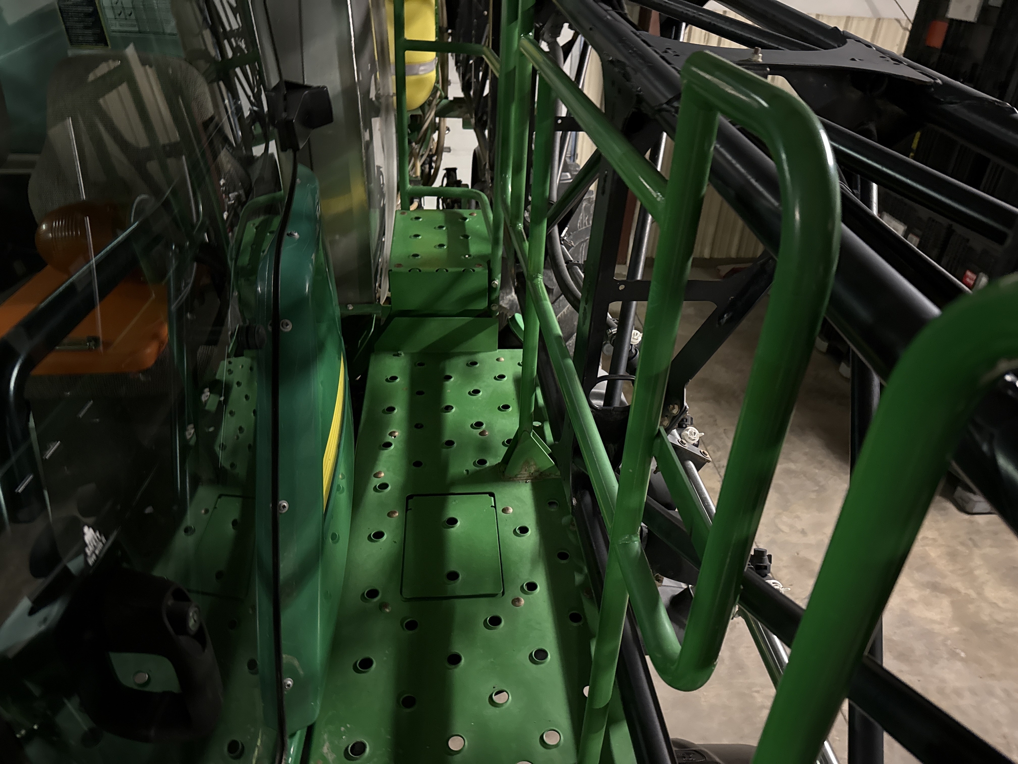 2013 John Deere 4940 Image 55