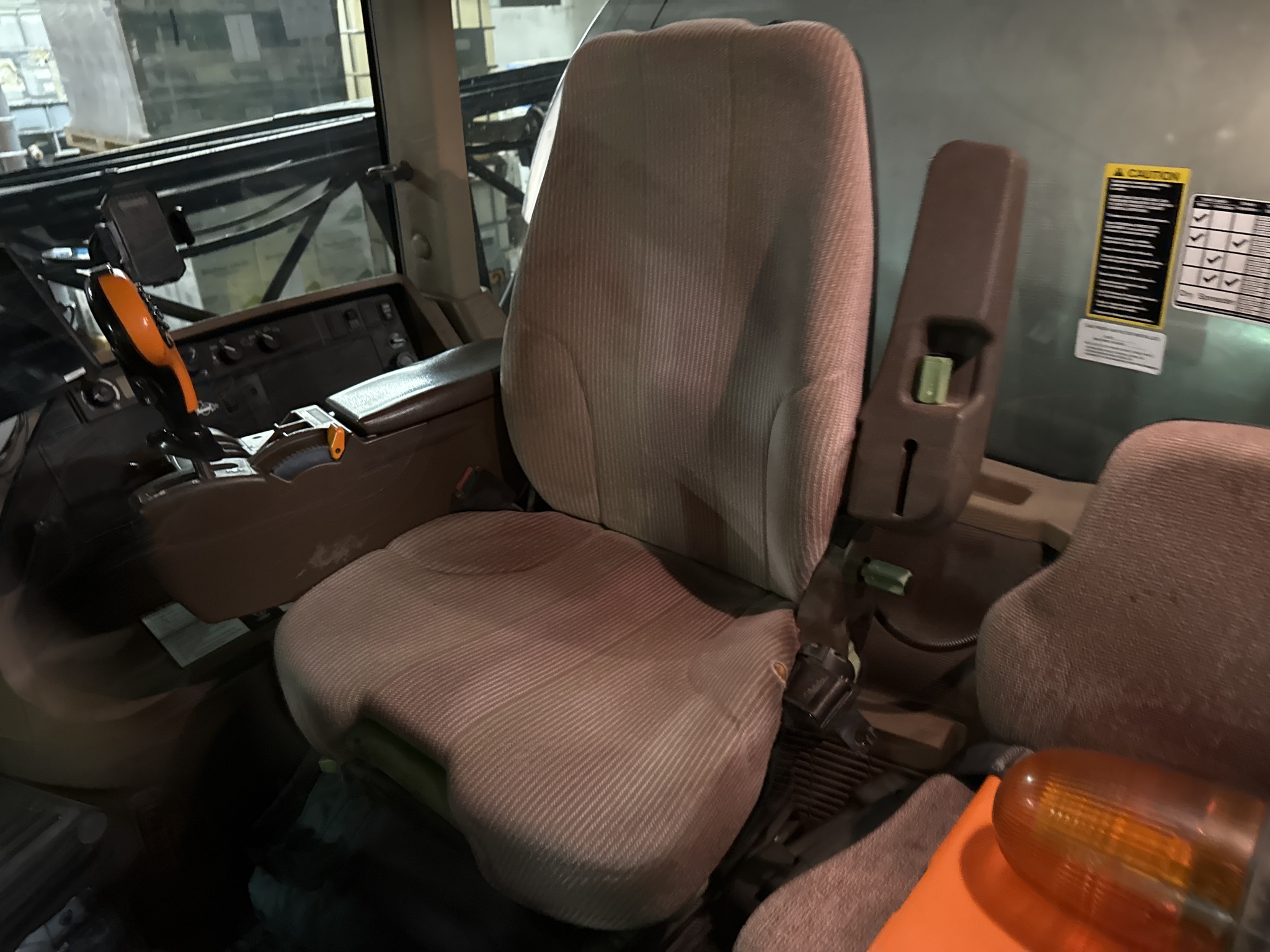 2013 John Deere 4940 Image 64