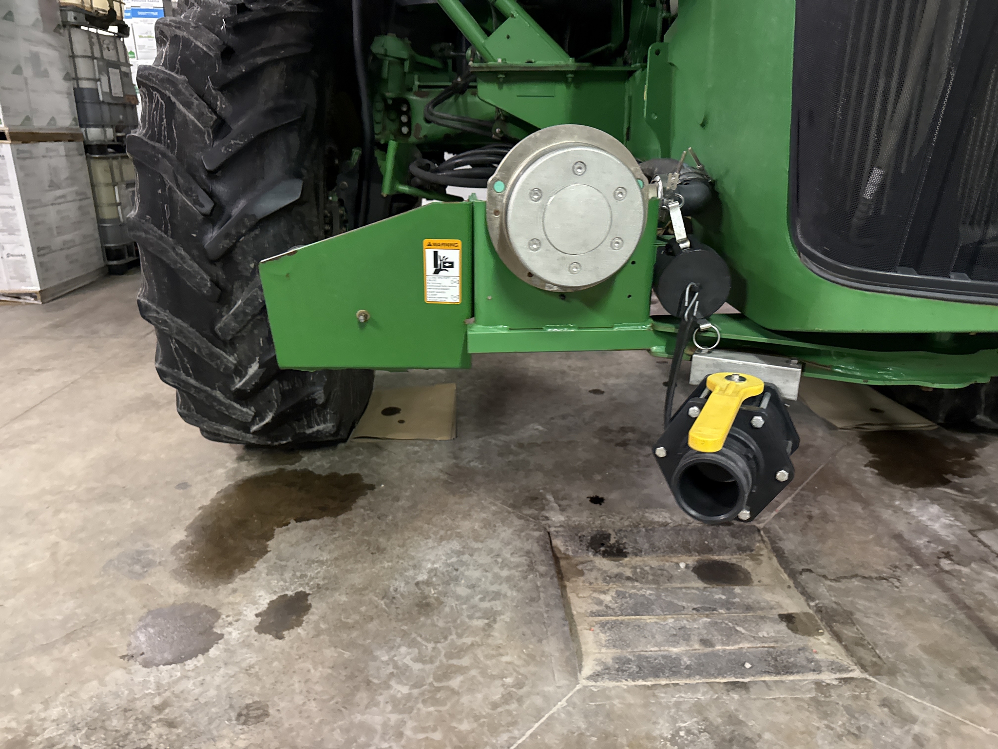 2013 John Deere 4940 Image 47