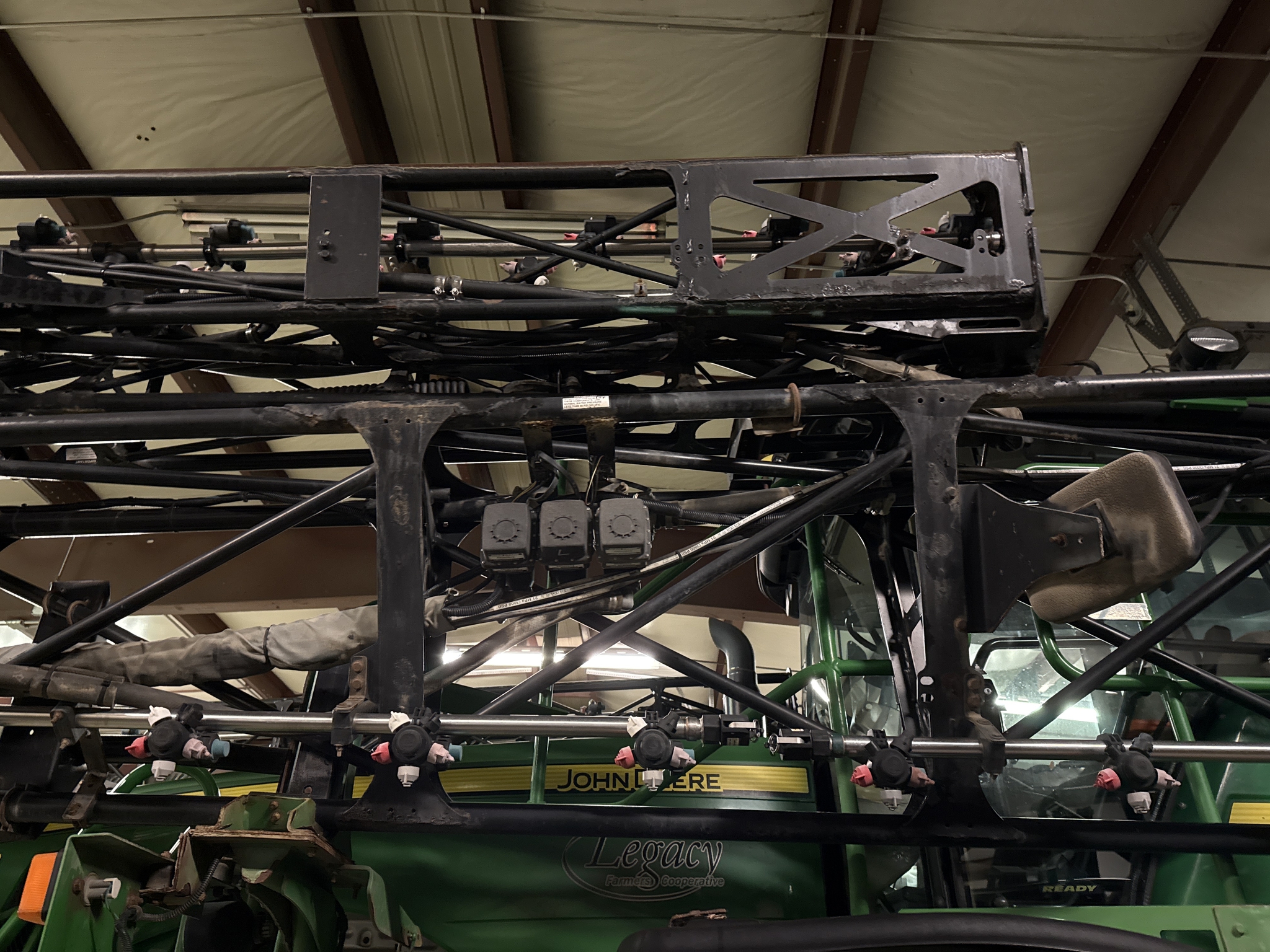 2013 John Deere 4940 Image 10