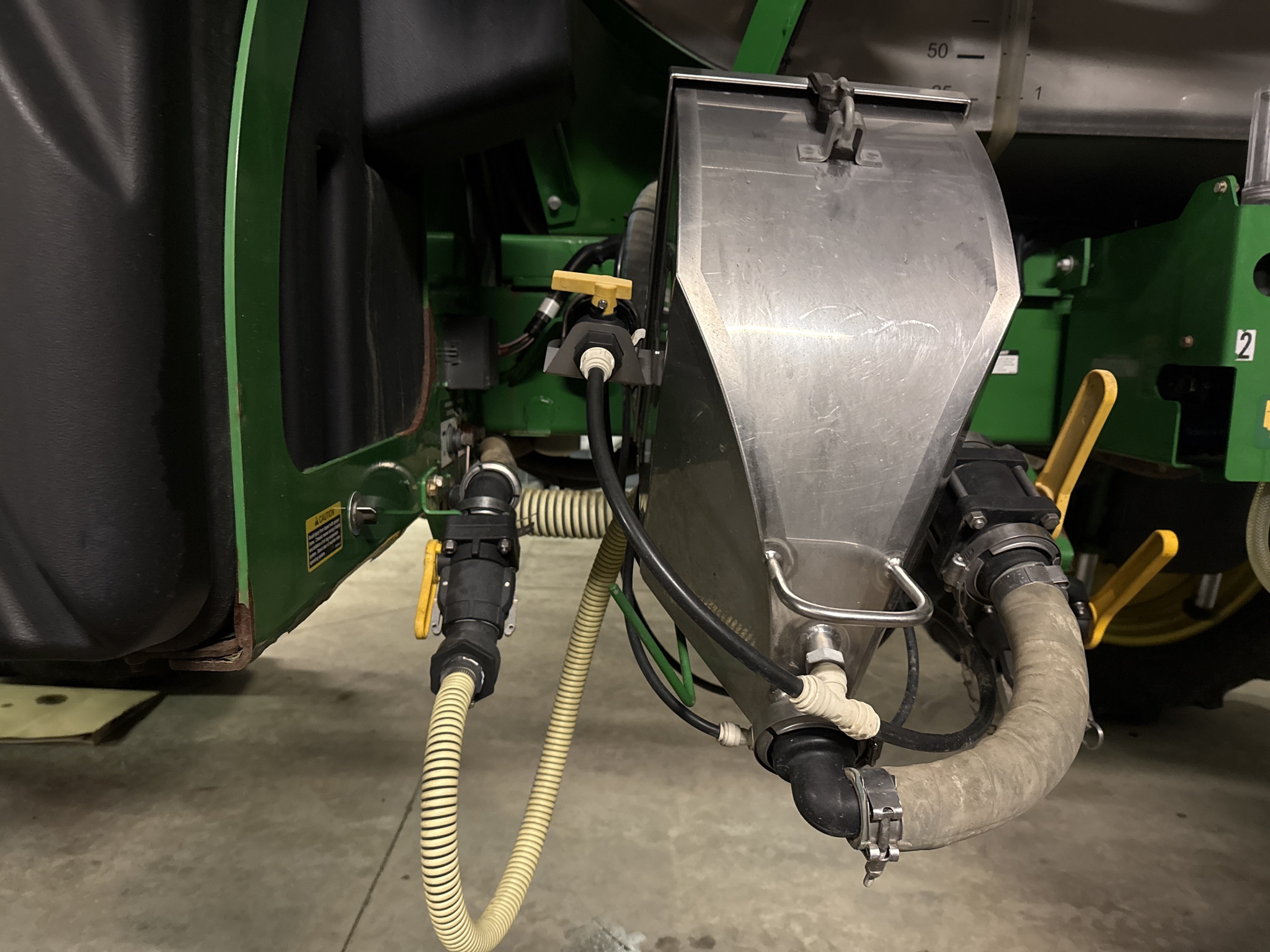 2013 John Deere 4940 Image 15