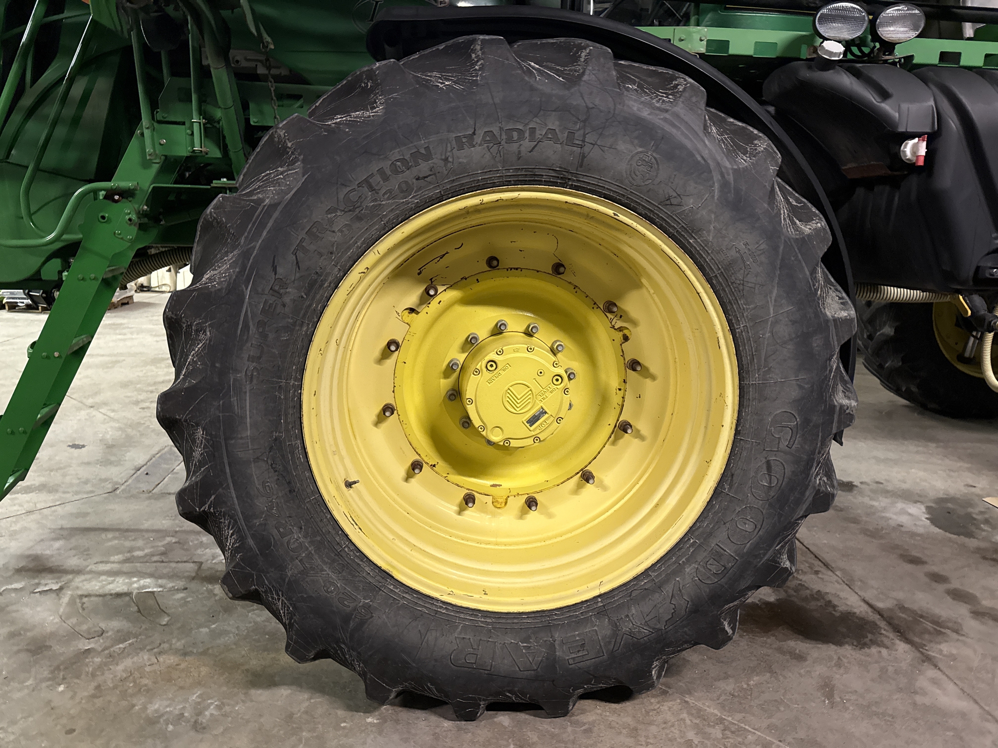 2013 John Deere 4940 Image 7