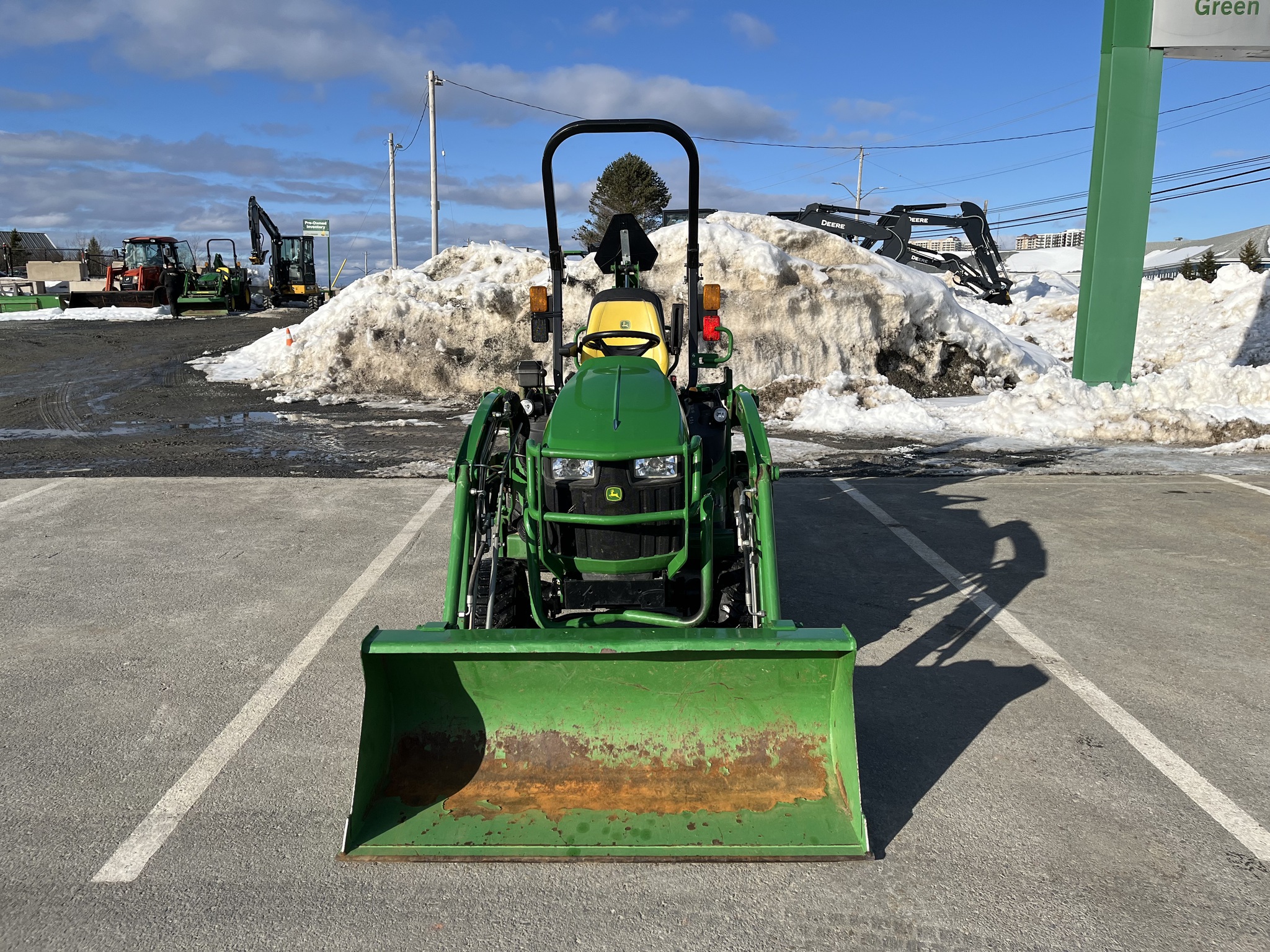 2020 John Deere 1025R Image 2