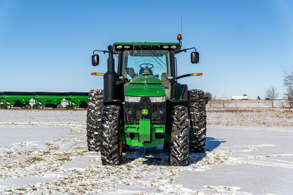 Used 2015 John Deere 8270R Row Crop Tractors at Koenig Equipment in Anna, OH - Photo7