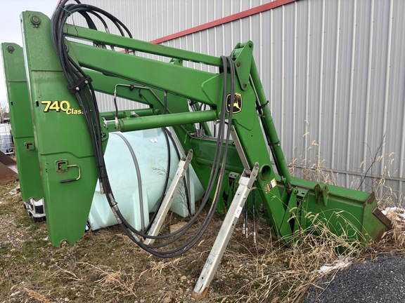 2008 John Deere 740 | Tractor Loaders | MachineFinder