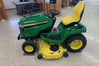 2026 John Deere X590 Image 5