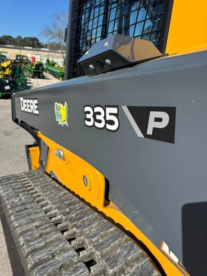 2025 John Deere 335 P Image 3