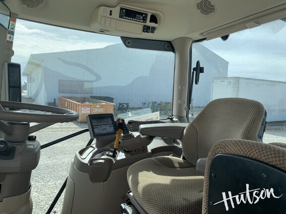 Photo of 2023 John Deere 6R 145