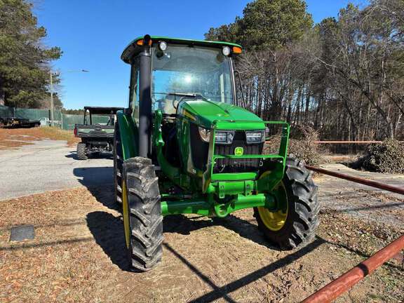 2025 John Deere 5075E-6