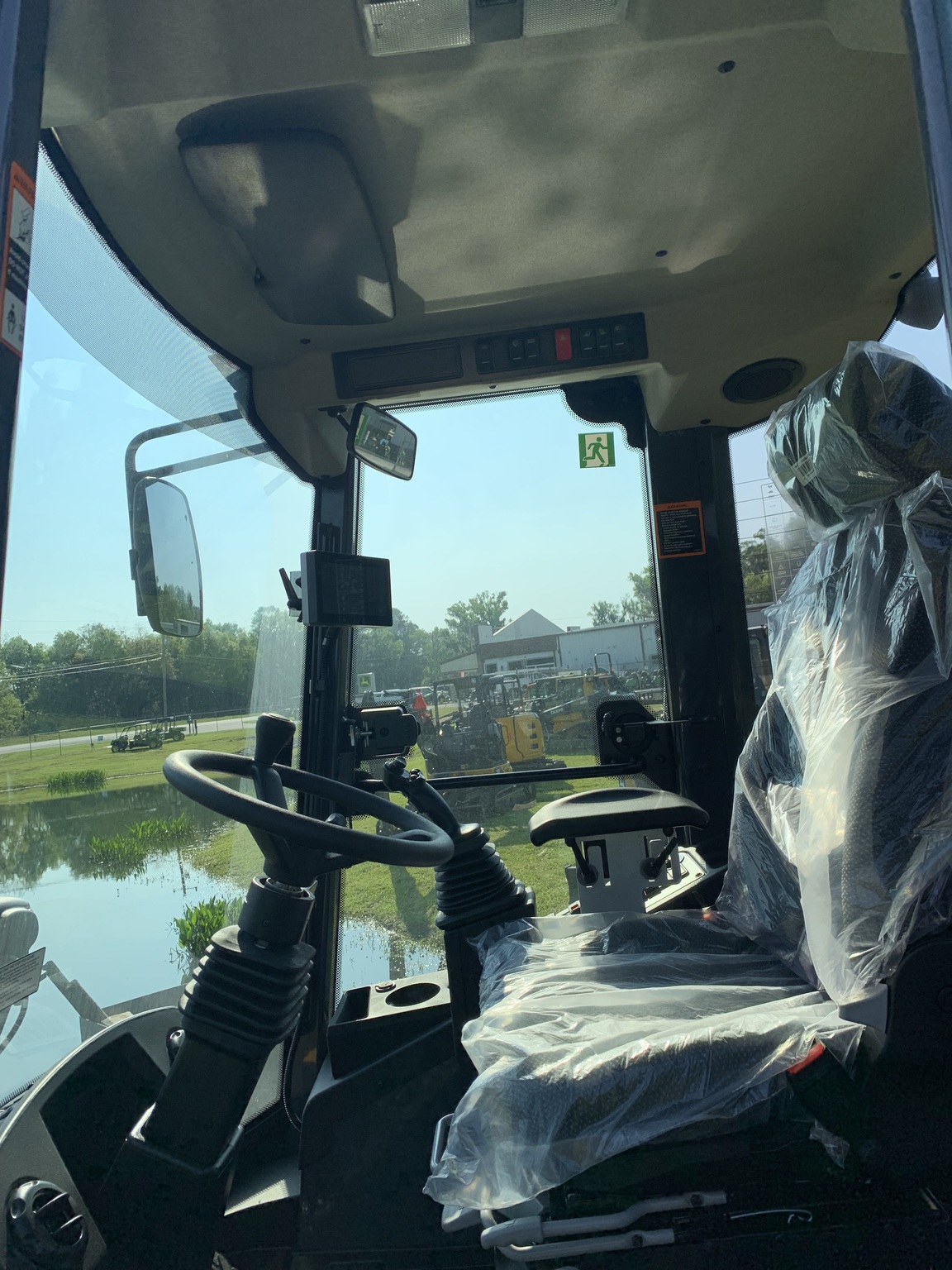 2025 John Deere 244 P Image 6