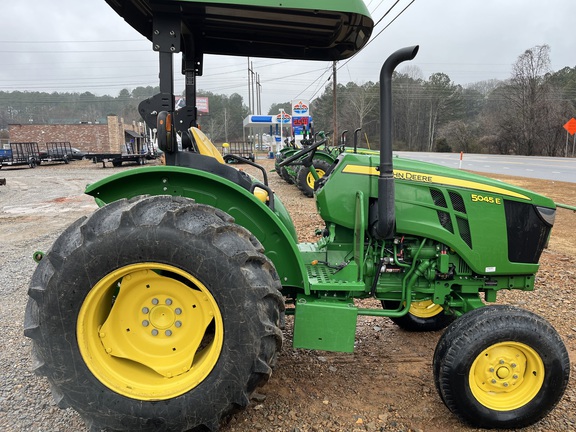 2021 John Deere 5045E-4