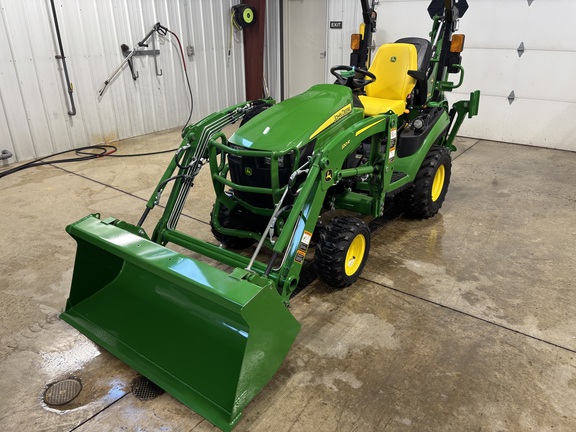 New In-Stock 2024 John Deere 1025R Compact Utility Tractors at Koenig Equipment in Botkins, OH - Photo1