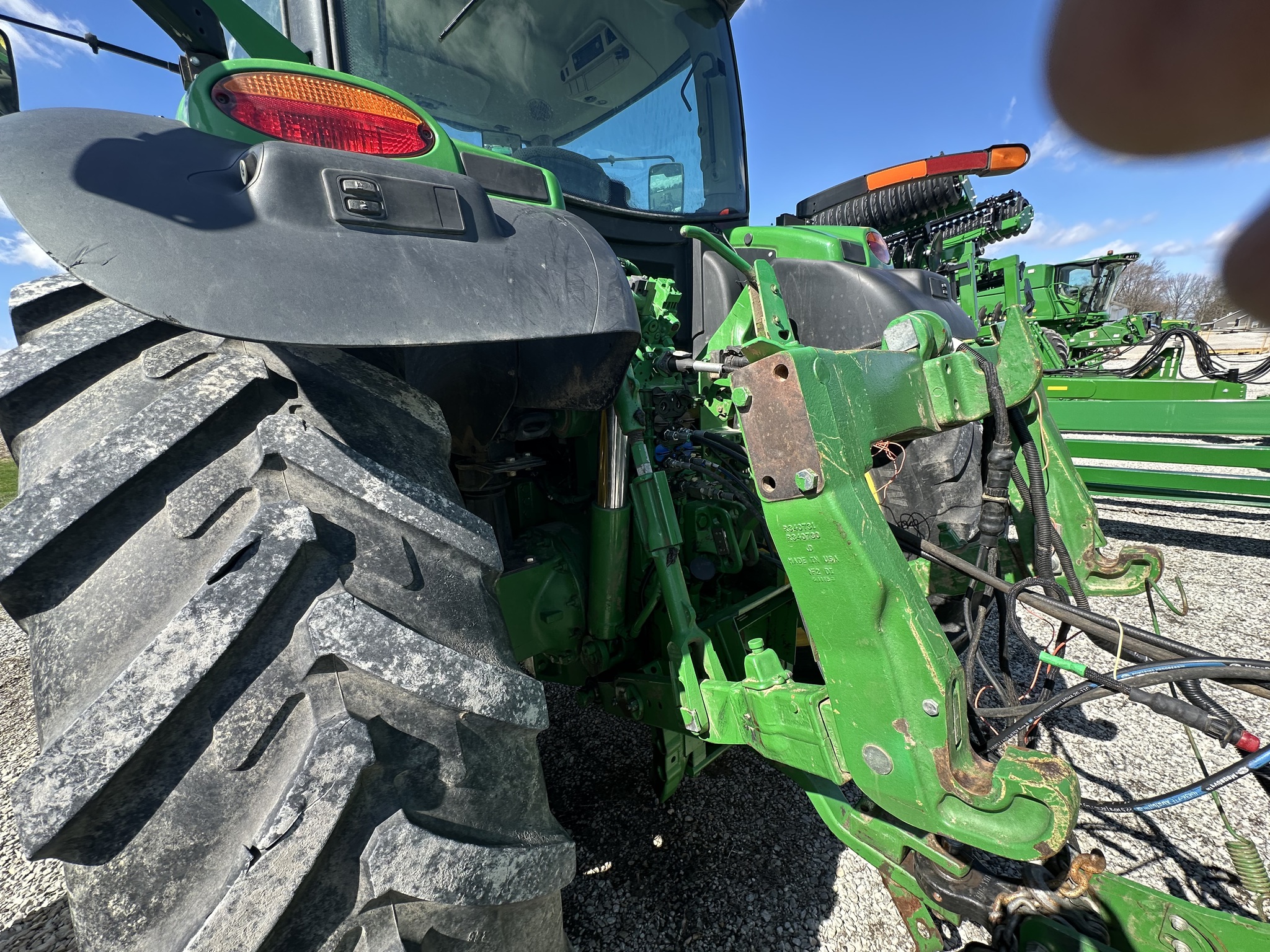2016 John Deere 6175R Image 3