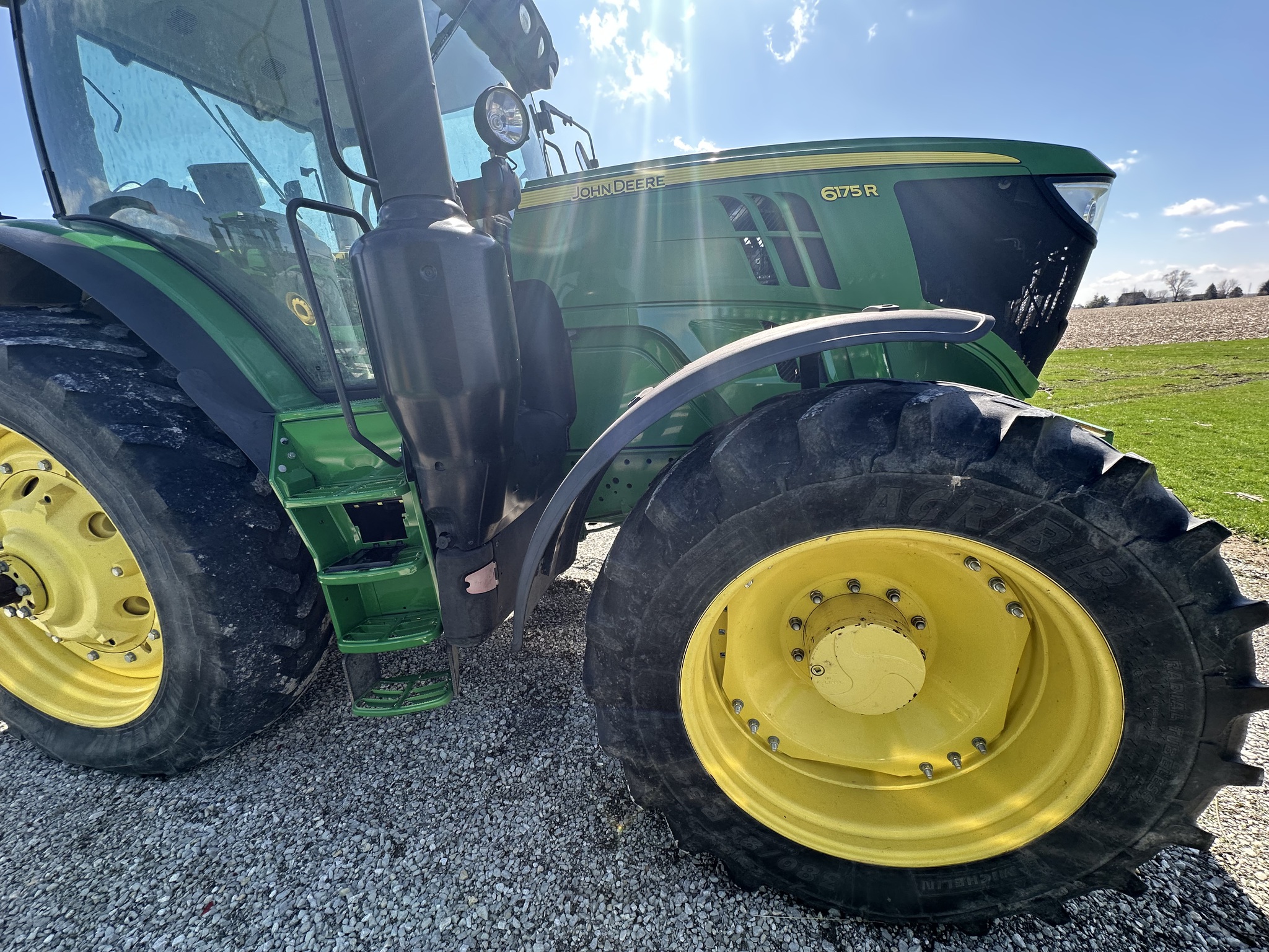 2016 John Deere 6175R Image 4