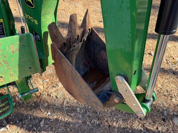2019 John Deere 370B Photo 5