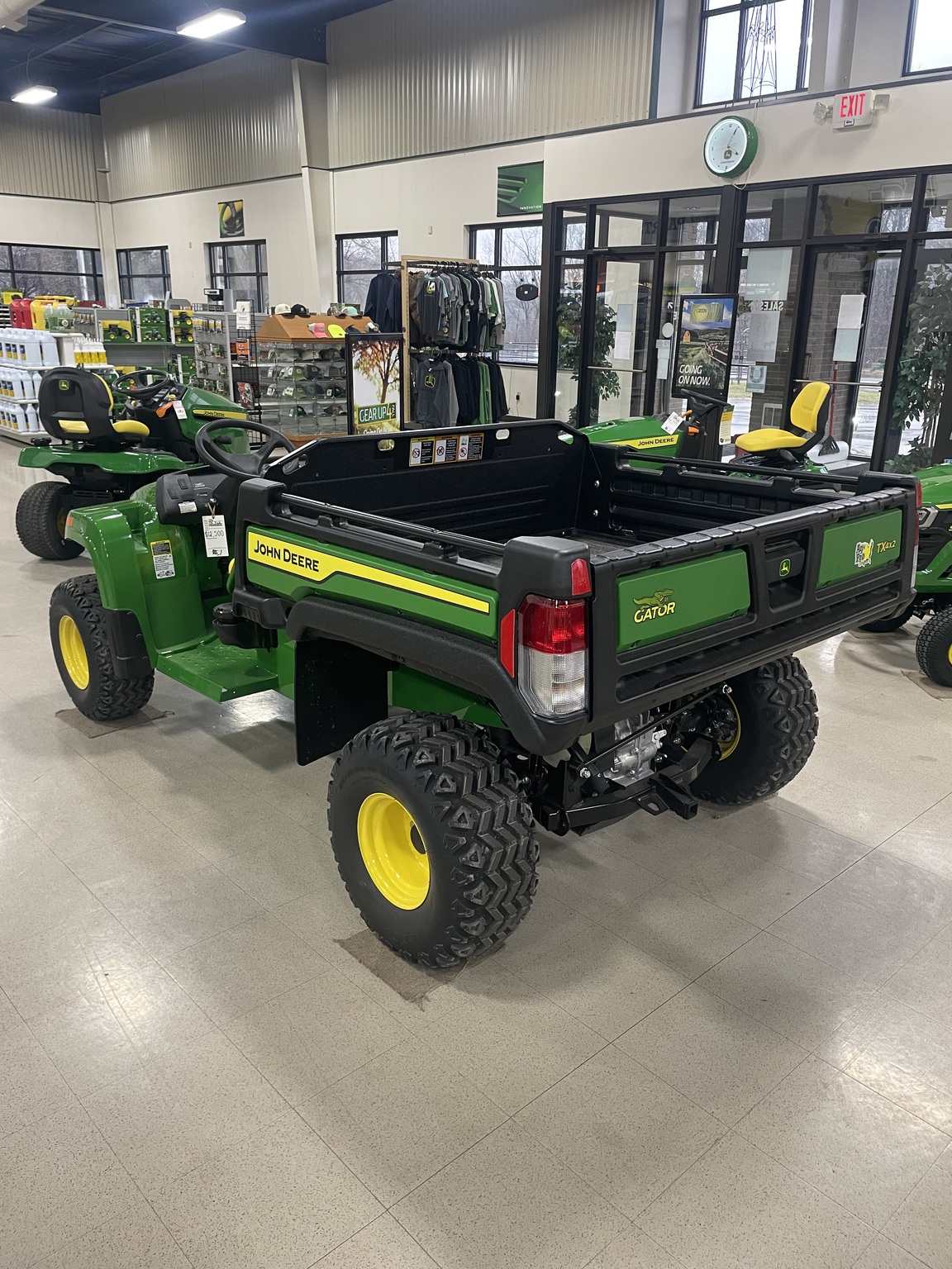 2026 John Deere TX 4X2 Image 5