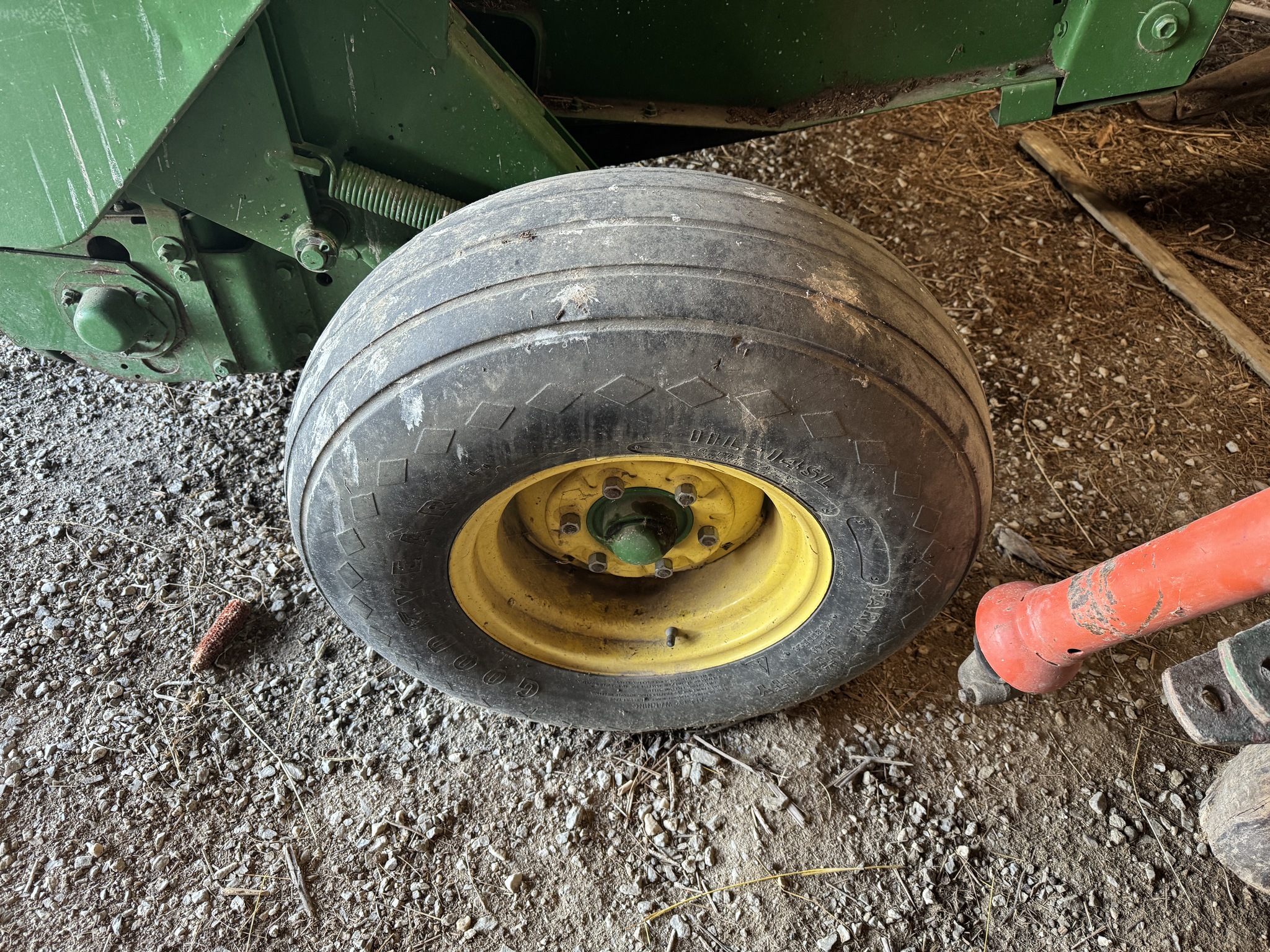 2006 John Deere 457 Image 6