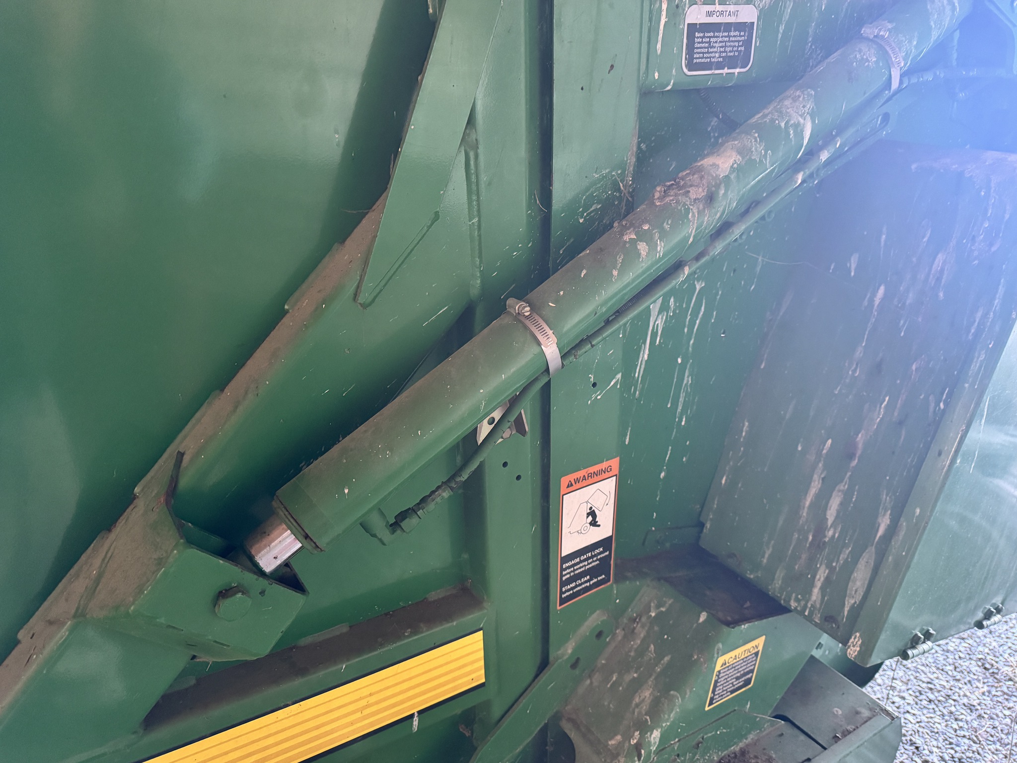 2006 John Deere 457 Image 25