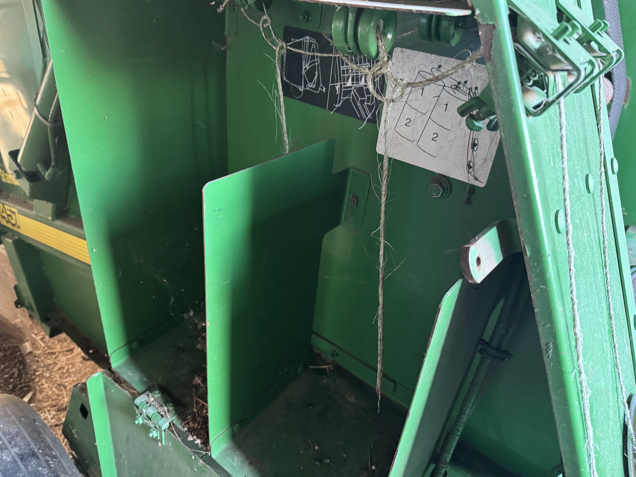 2006 John Deere 457 Image 28