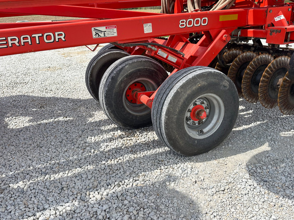 2012 Kuhn-Krause 8000
