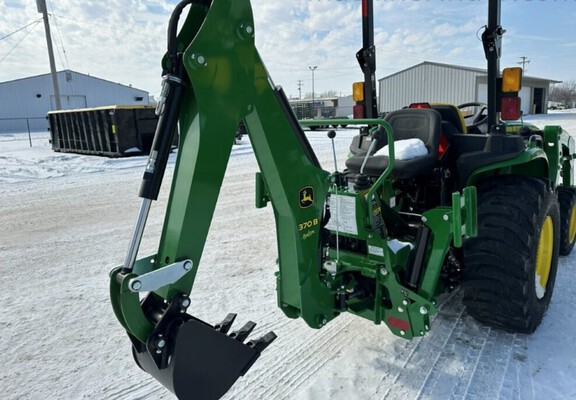 Photo of 2022 John Deere 3032E
