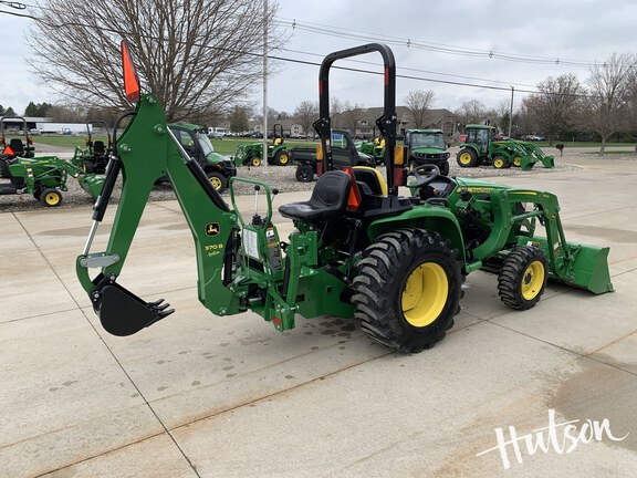 Photo of 2022 John Deere 3032E