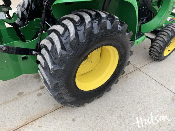 Photo of 2022 John Deere 3032E