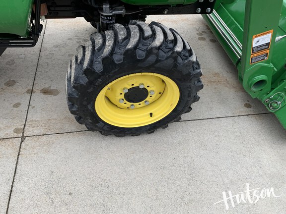 Photo of 2022 John Deere 3032E