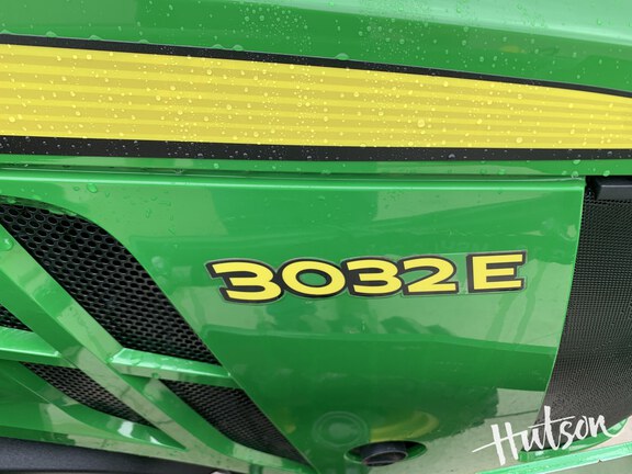Photo of 2022 John Deere 3032E