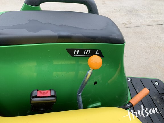 Photo of 2022 John Deere 3032E