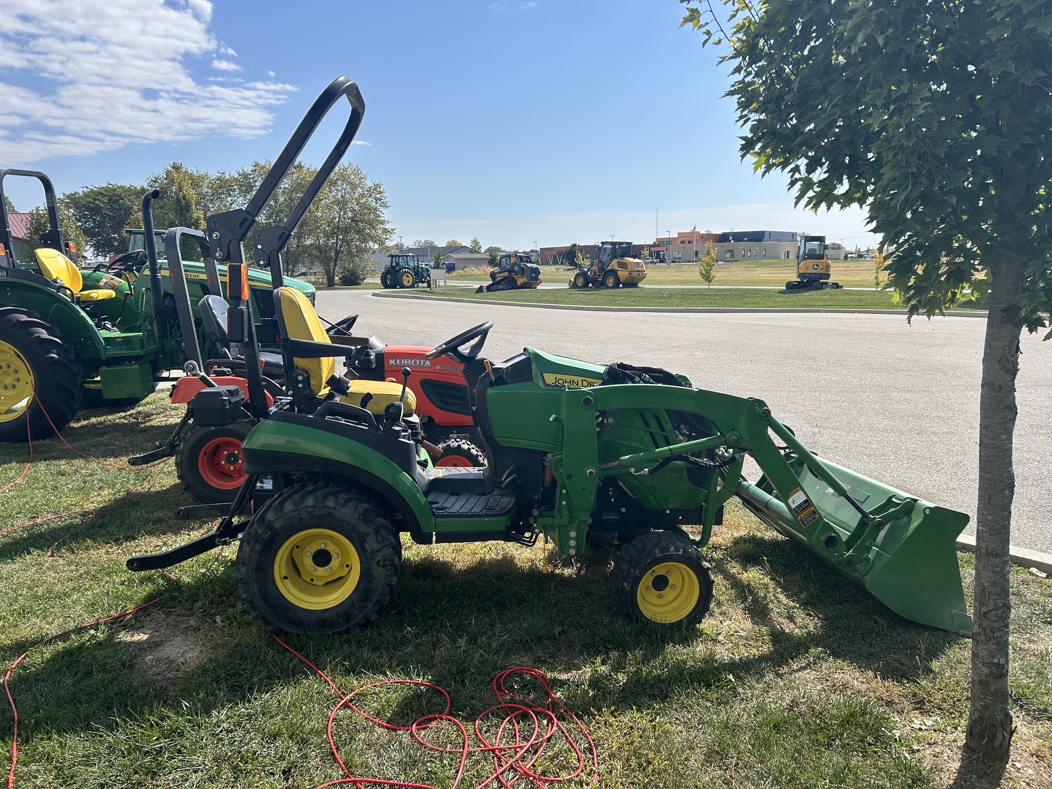 Used 2023 John Deere 1025R Compact Utility Tractors at Koenig Equipment in Franklin, IN - PhotoXL2