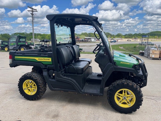  2023 John Deere XUV 835M at Heritage Tractor in West Plains, MO