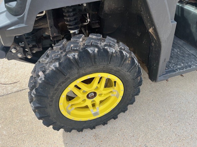  2023 John Deere XUV 835M at Heritage Tractor in West Plains, MO
