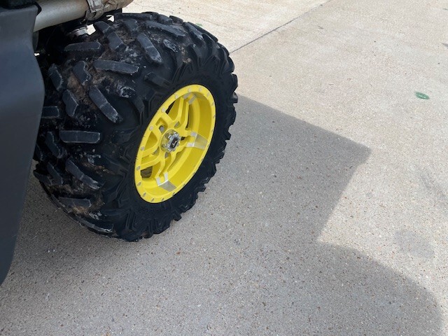  2023 John Deere XUV 835M at Heritage Tractor in West Plains, MO