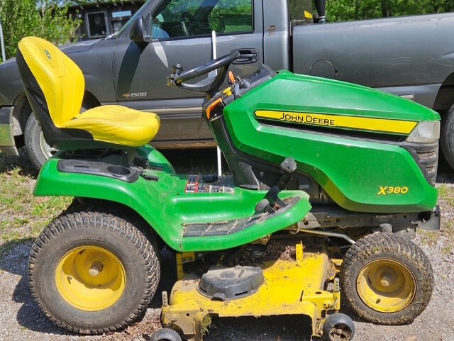 2022 John Deere X380