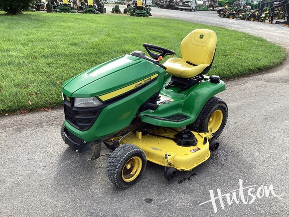 Photo of 2022 John Deere X380