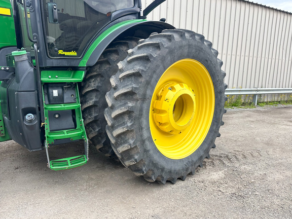 2018 John-Deere 8400R